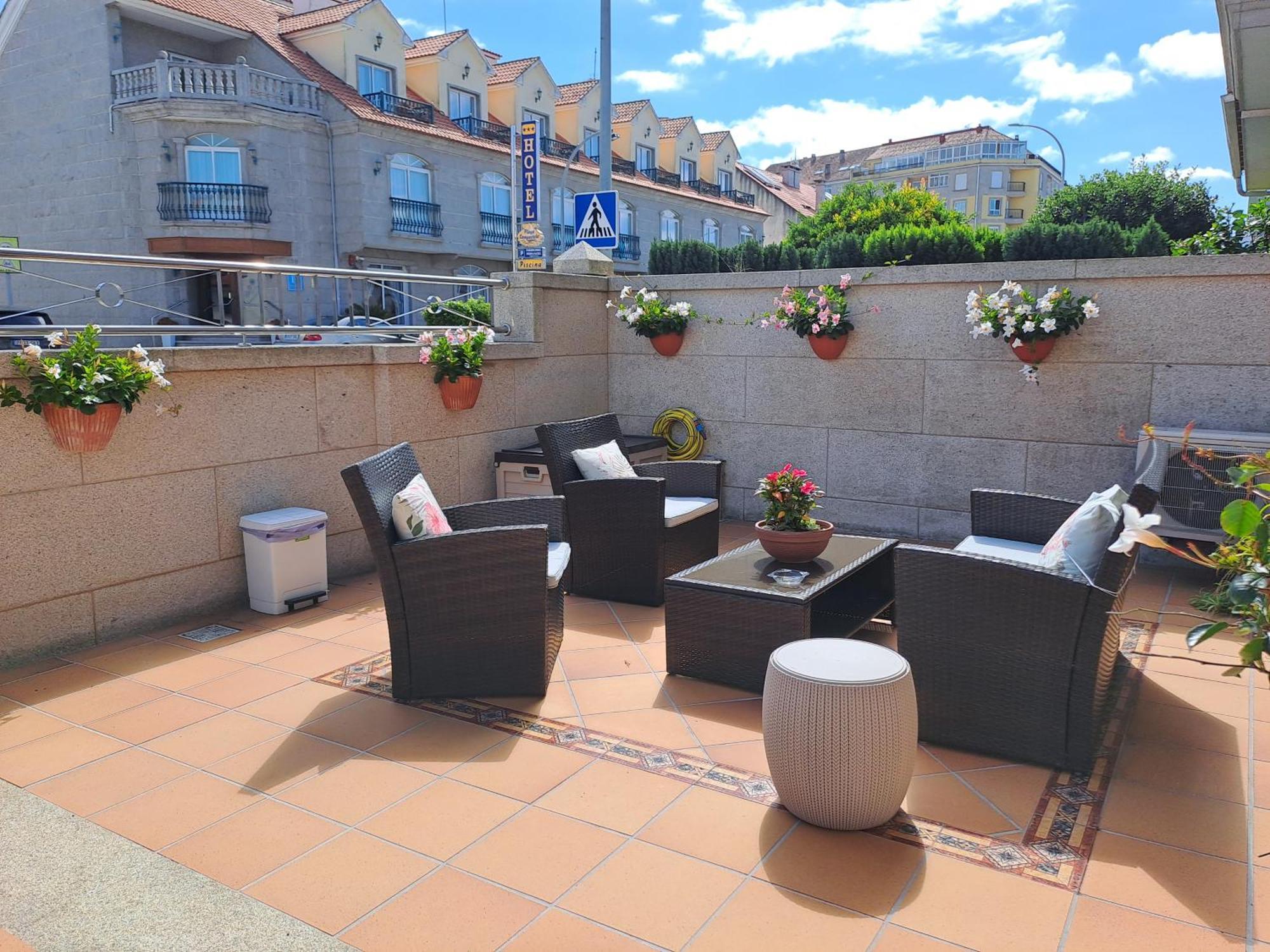 Apartamentos Playa Compostela Vilagarcia de Arousa Zewnętrze zdjęcie